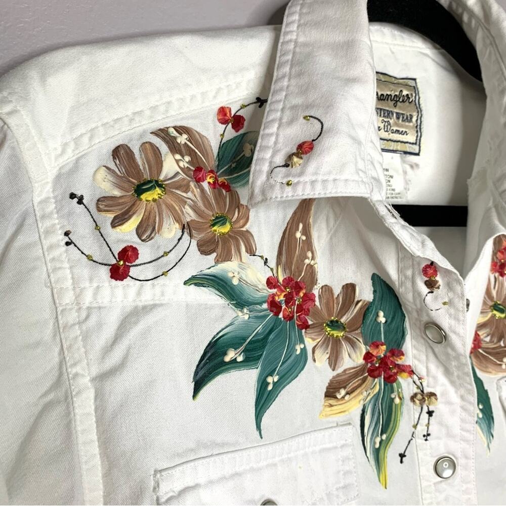 Vintage Wrangler 100% cotton white long sleeve shirt painted flowers sz L - Picture 6 of 6